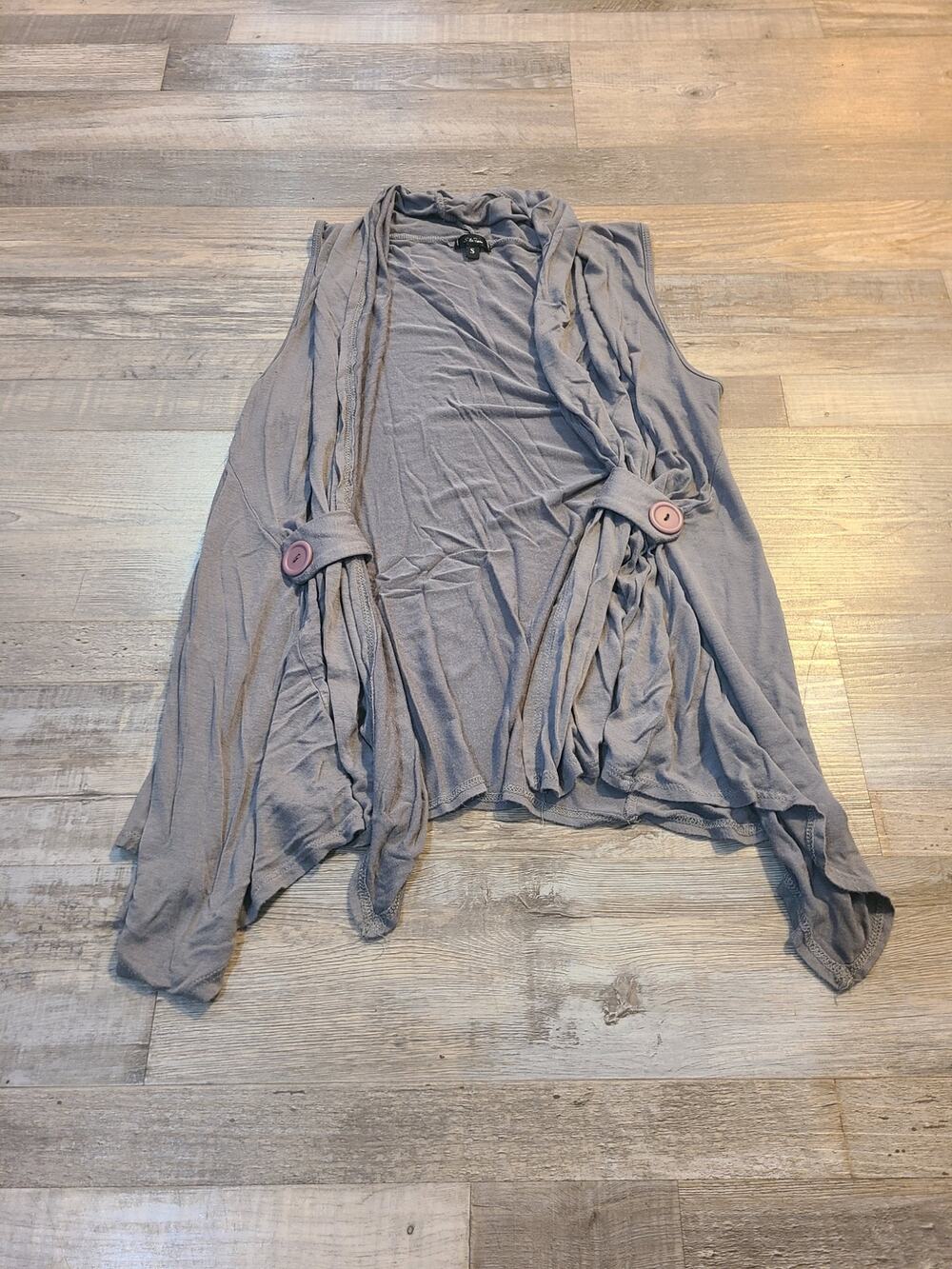 Storm small women's grey open front sleeveless cardigan
